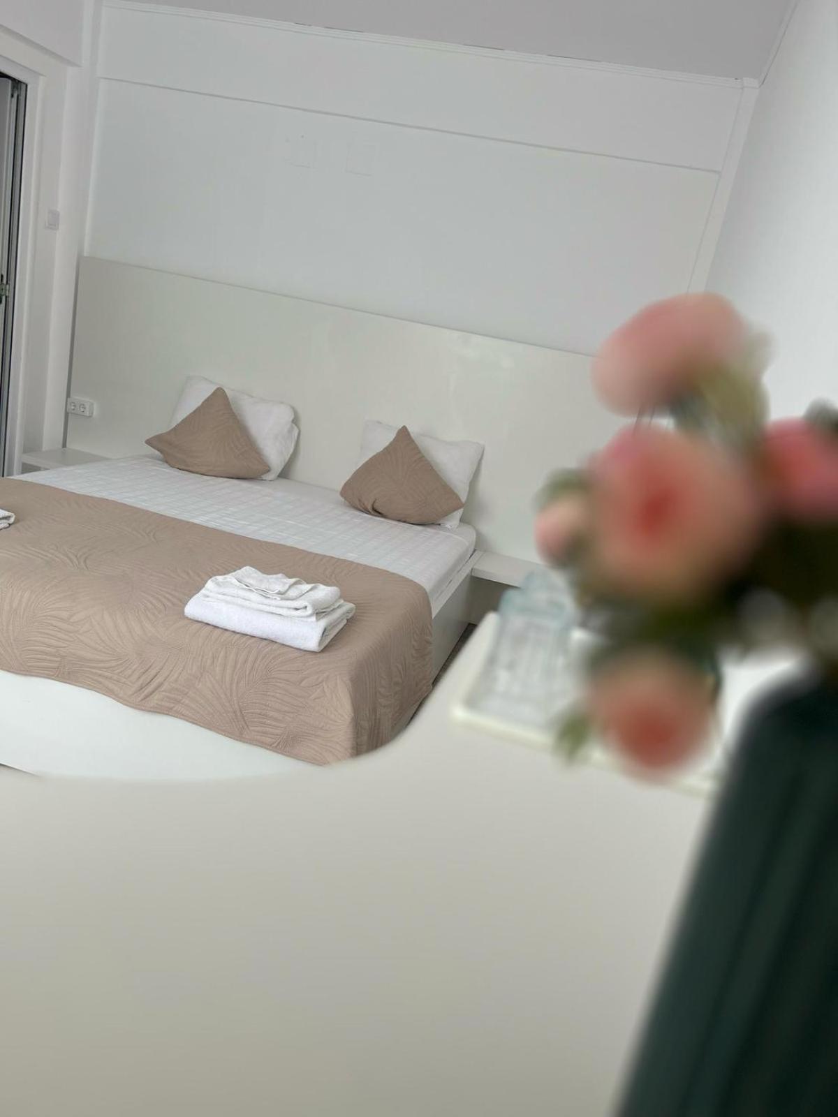 Casa Irina 2Mai Hotel Două Mai Eksteriør billede
